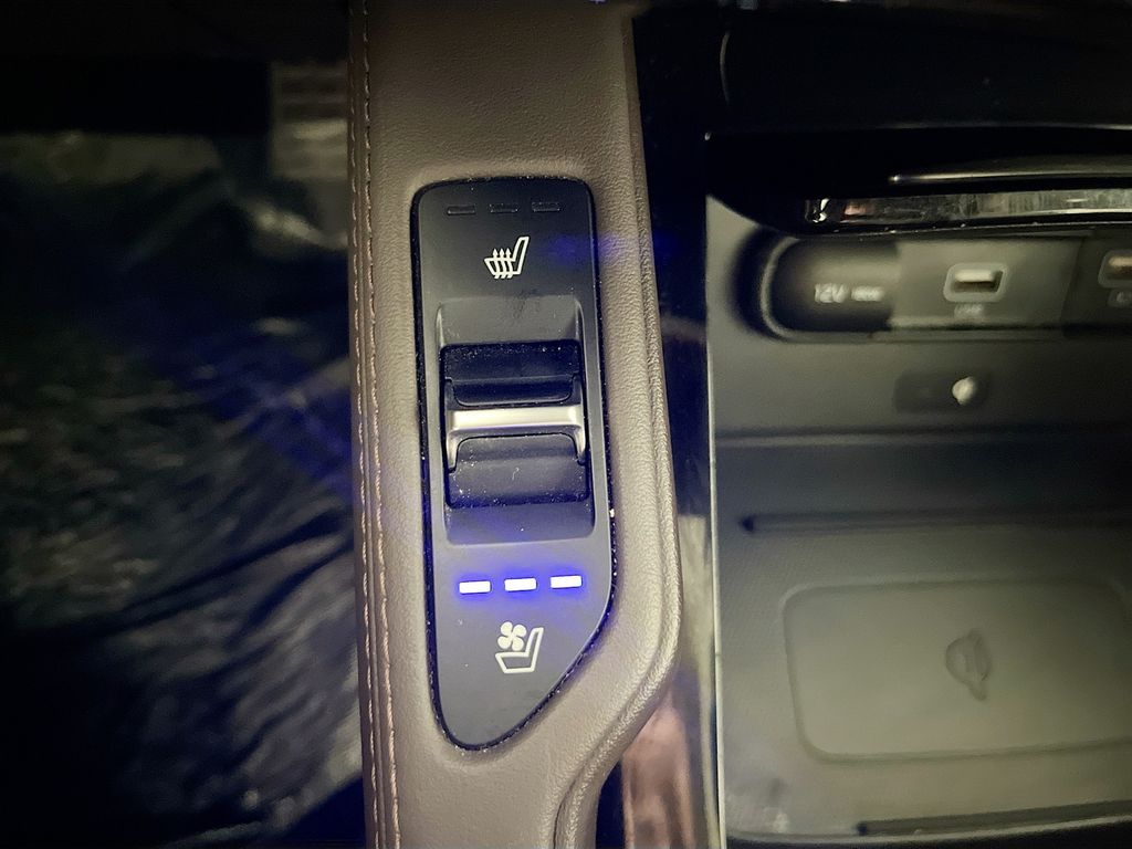 Used 2021 Green Kia SX image 21