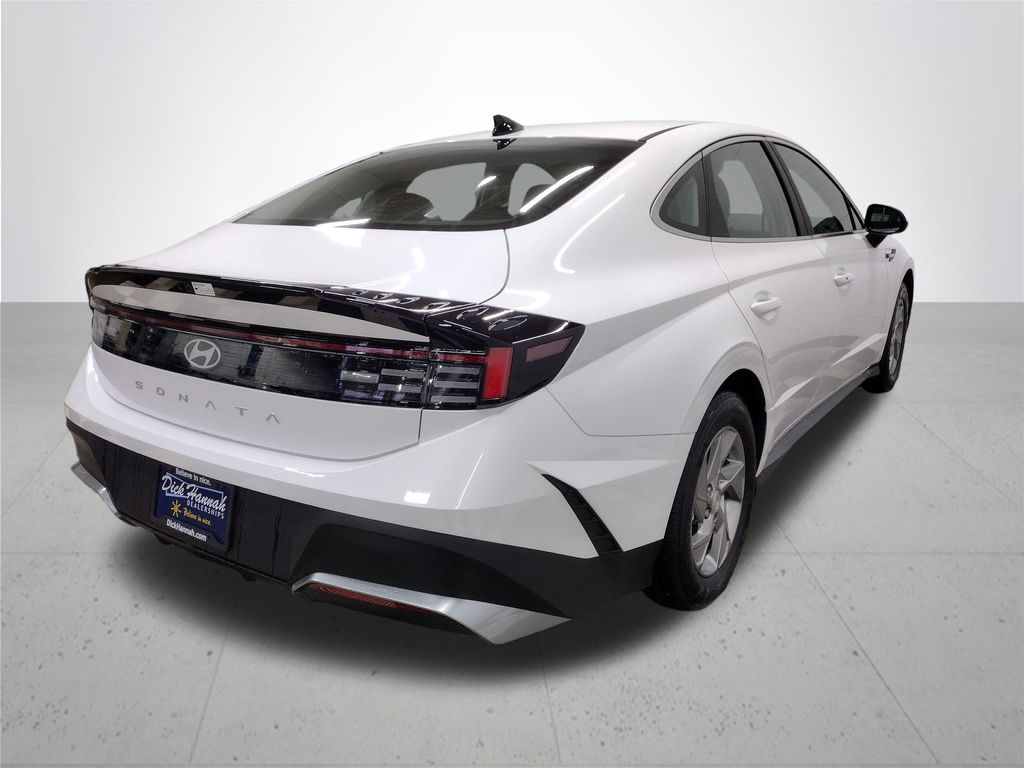 2025 Hyundai Sonata SE
