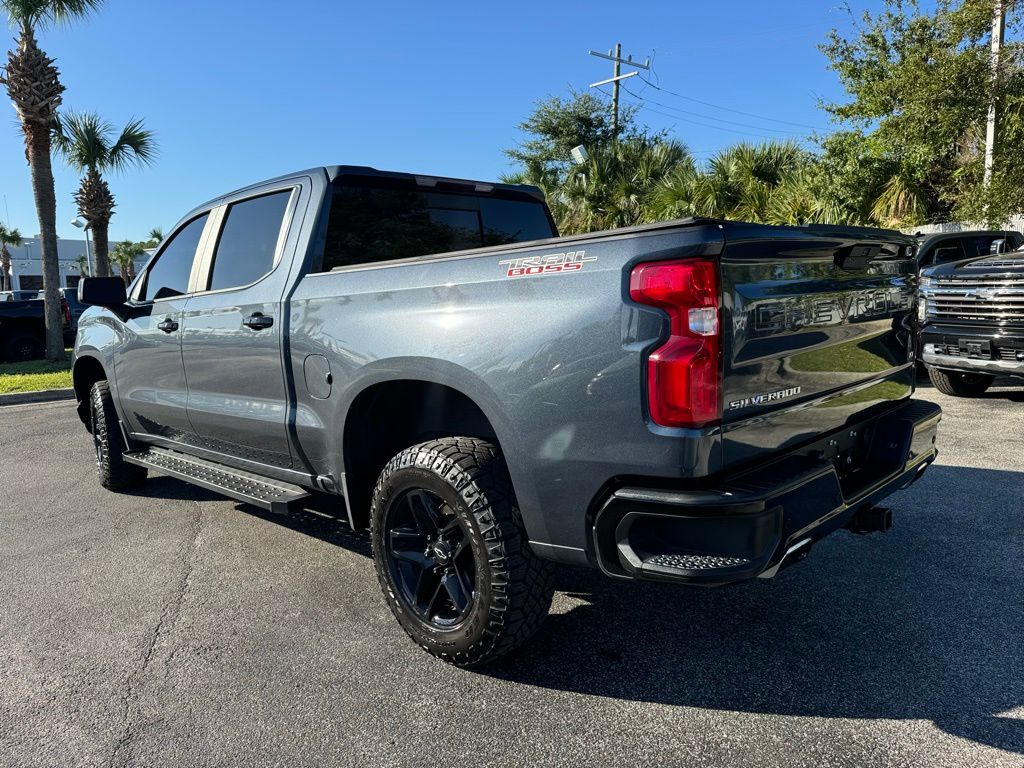 2021 Chevrolet Silverado 1500 LT Trail Boss 6