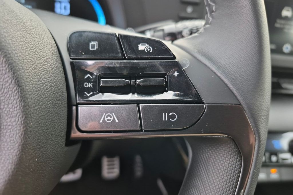 New 2026 Black Hyundai SEL Sport Plus image 27