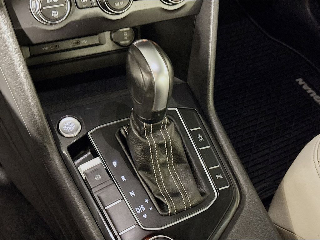 2021 Volkswagen Tiguan 2.0T SE R-Line Black