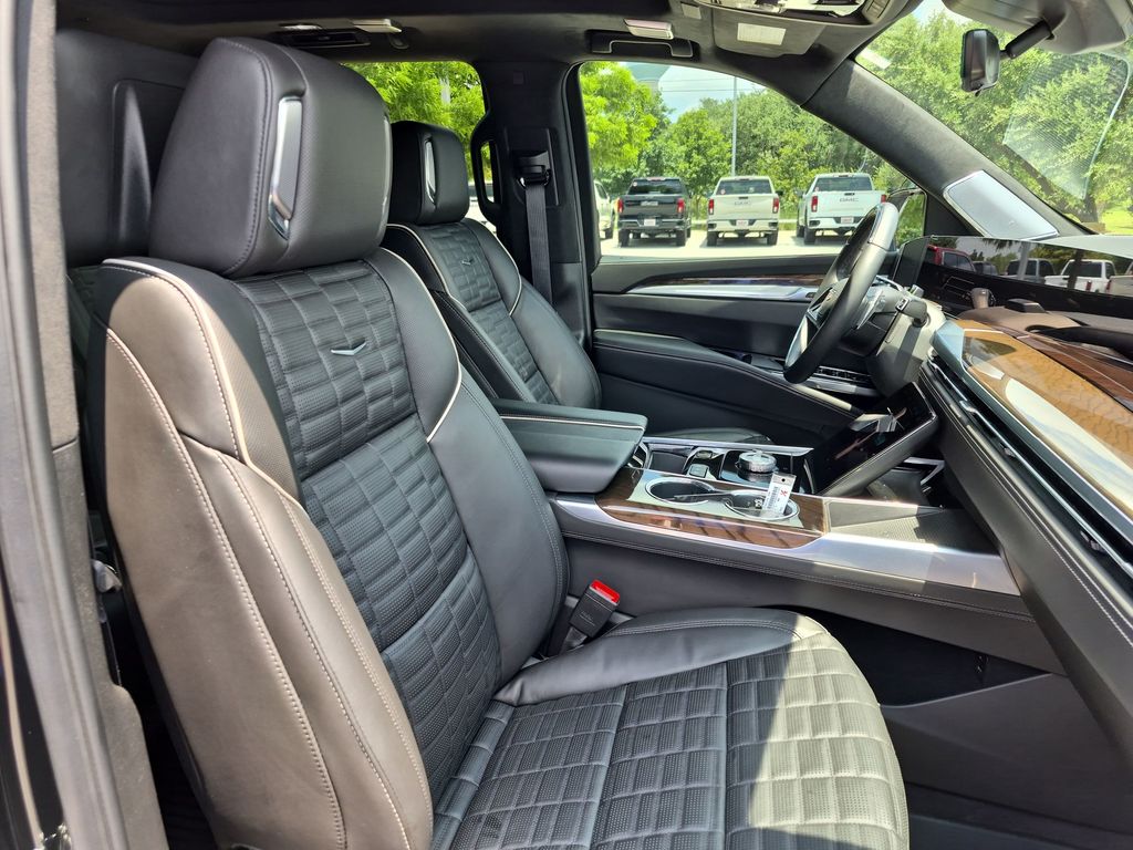Used Car 2025 Cadillac Escalade Esv  Sport Platinum For Sale Under $120,000 In Austin, Texas