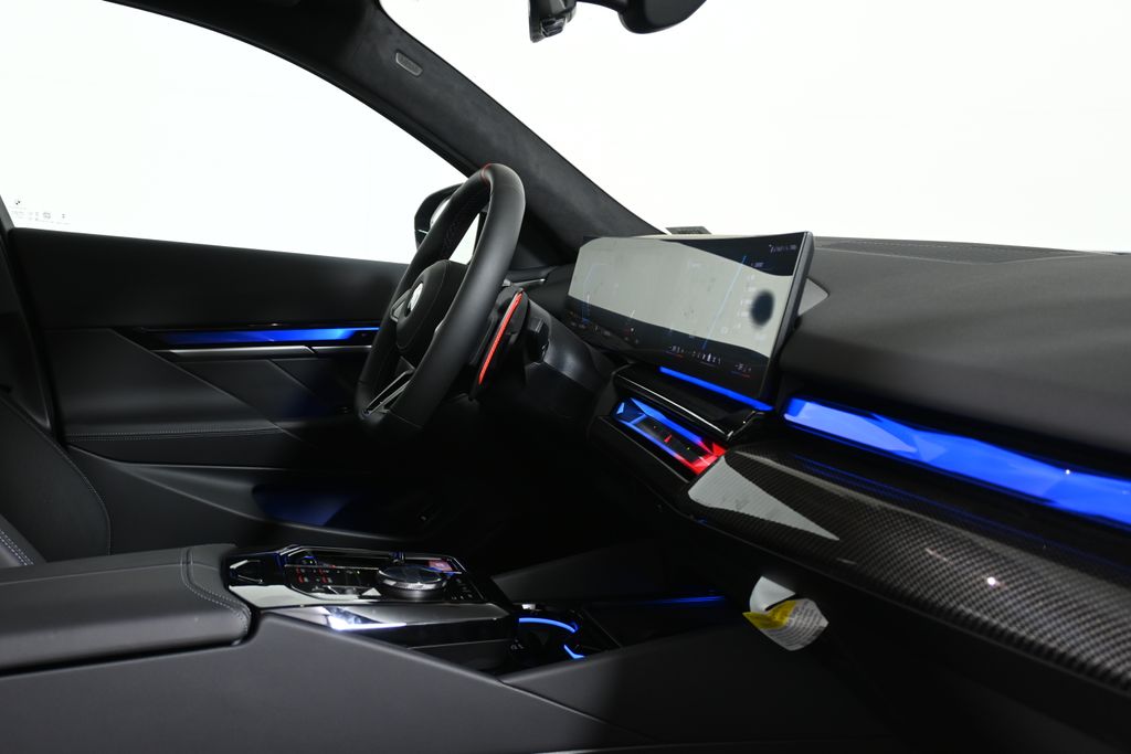 Thumbnail: 2026 BMW M5 - 29