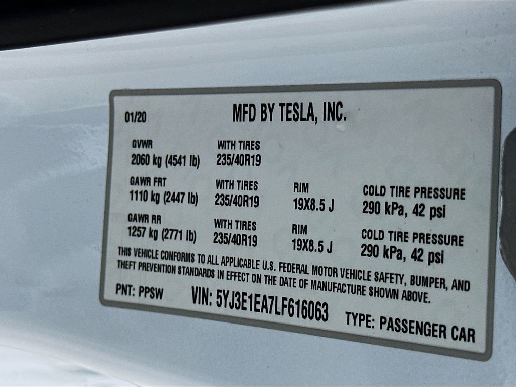 2020 Tesla Model 3 Standard Range 29