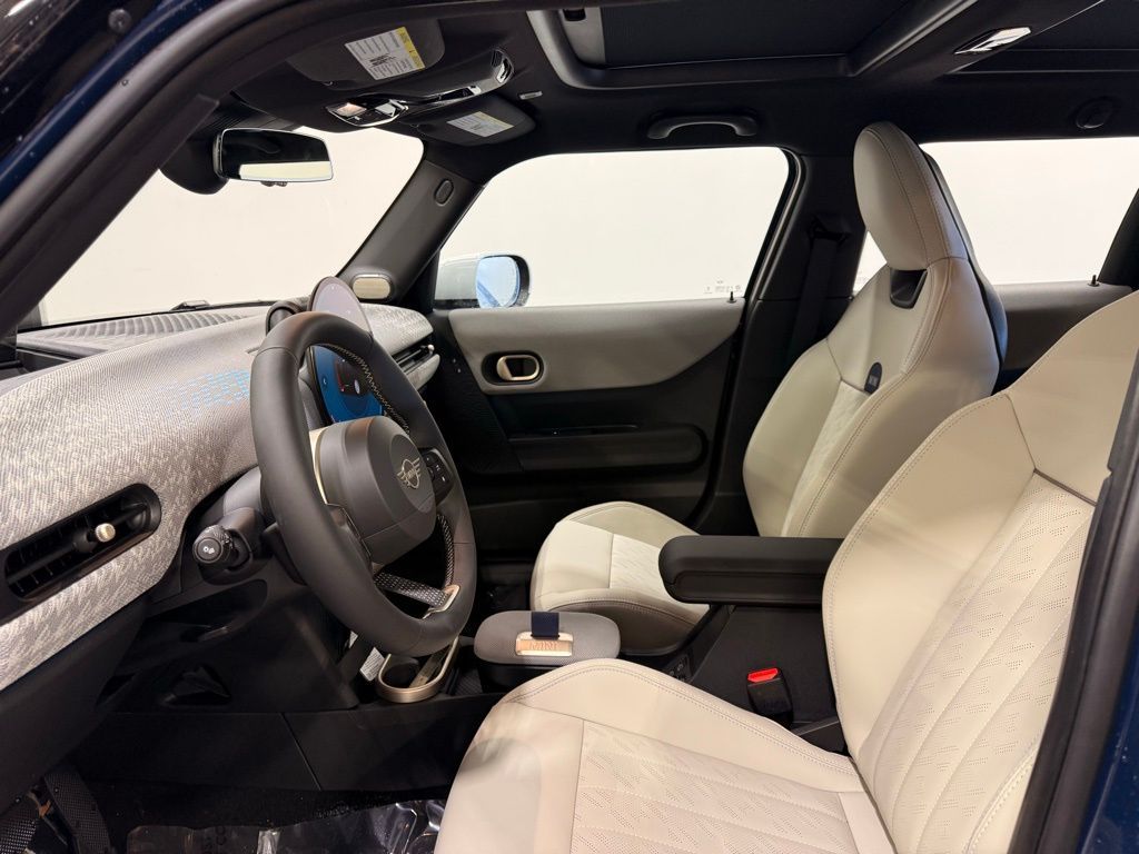 Thumbnail: 2026 MINI Cooper - 12