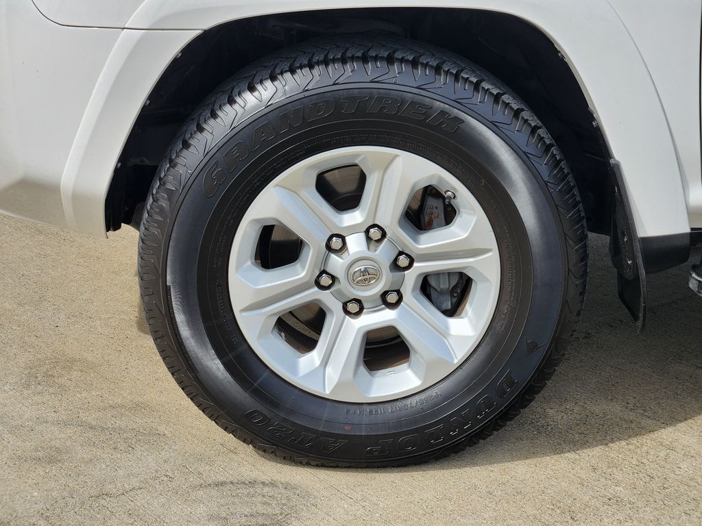 2016 Toyota 4Runner SR5 Premium White at Emmons Autoplex