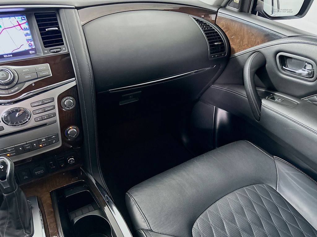 Thumbnail: 2019 INFINITI QX80 - 24