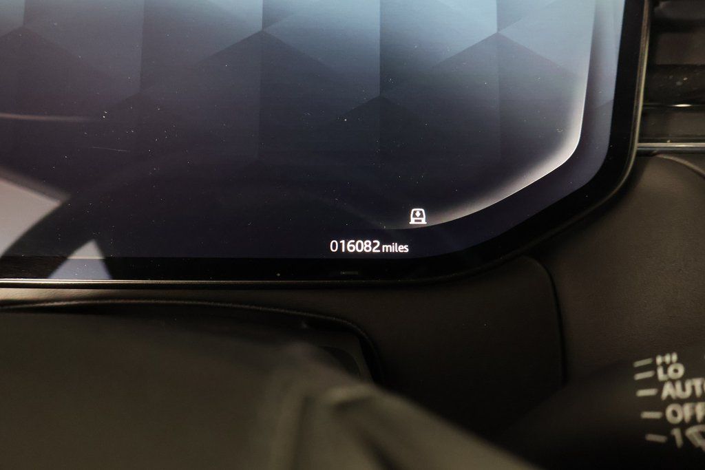 Thumbnail: 2024 Land Rover Range Rover Sport - 17