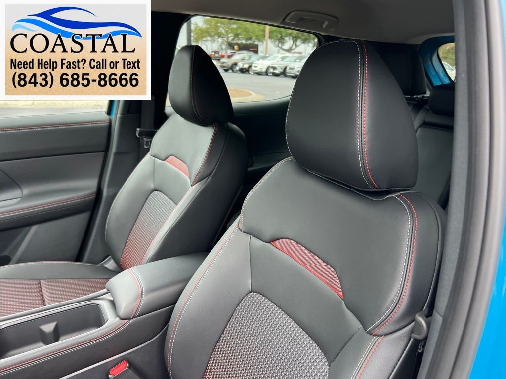 2026 Nissan Kicks SR - 9