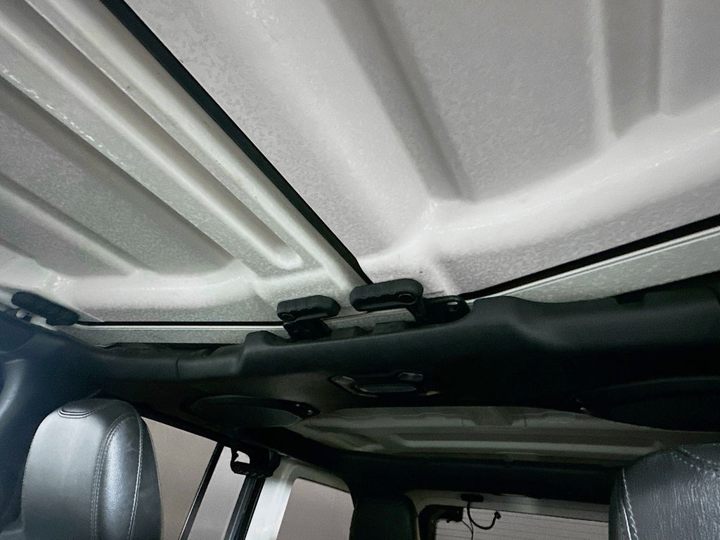 Used 2020 Black Jeep Unlimited Rubicon image 21