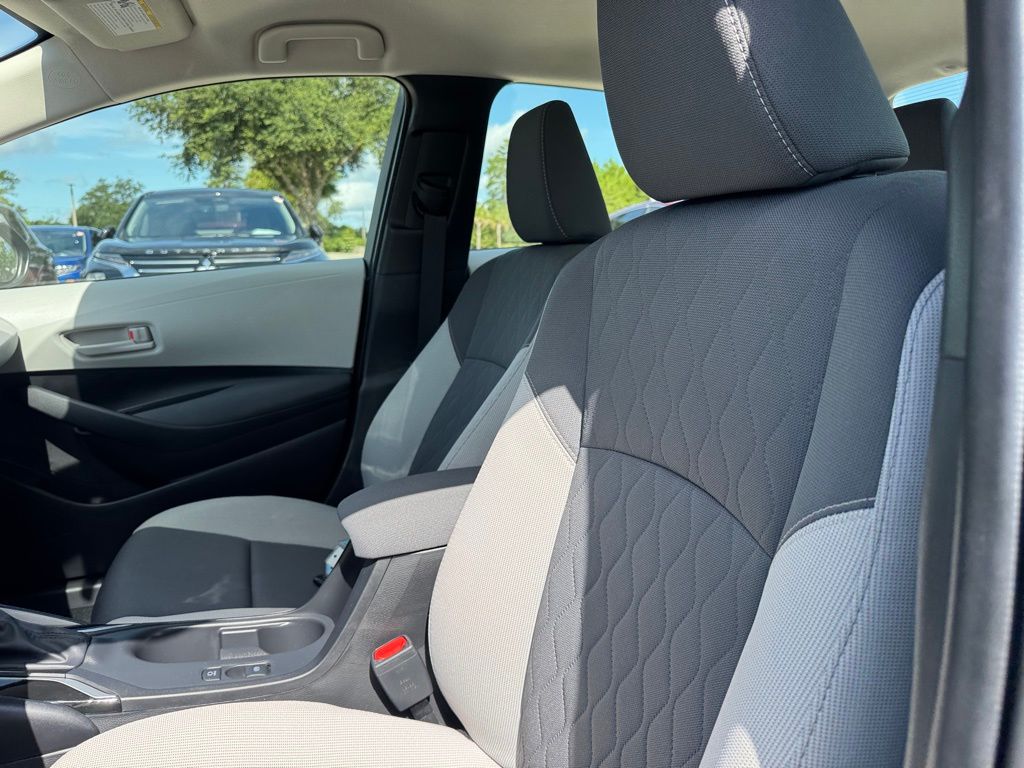 Used 2025 Toyota Corolla Hybrid Sedan
