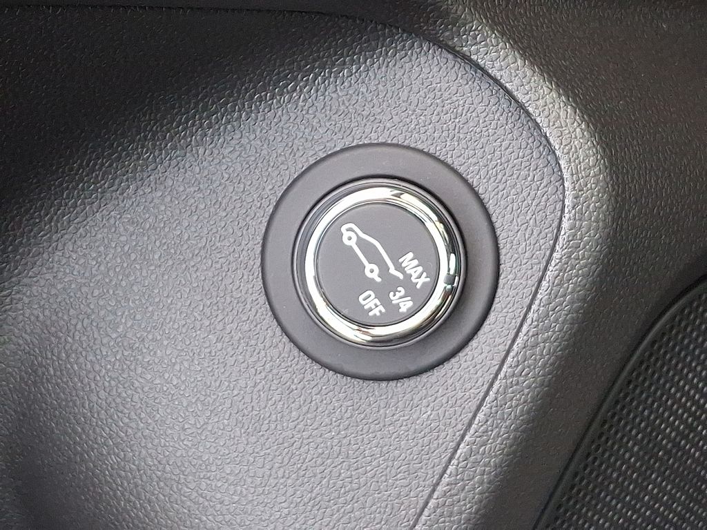 Thumbnail: 2025 Chevrolet TrailBlazer - 27