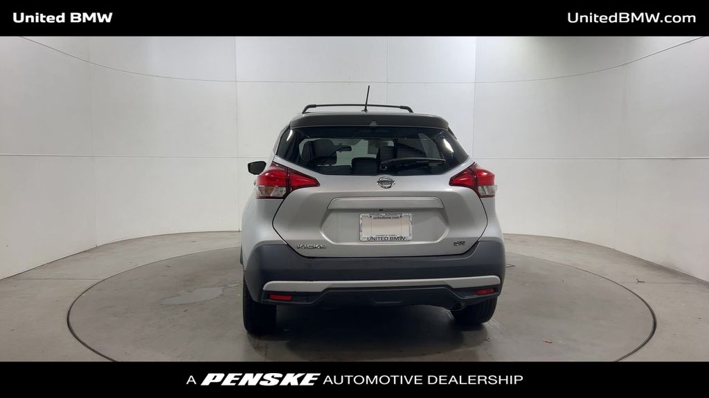 Thumbnail: 2019 Nissan Kicks - 7