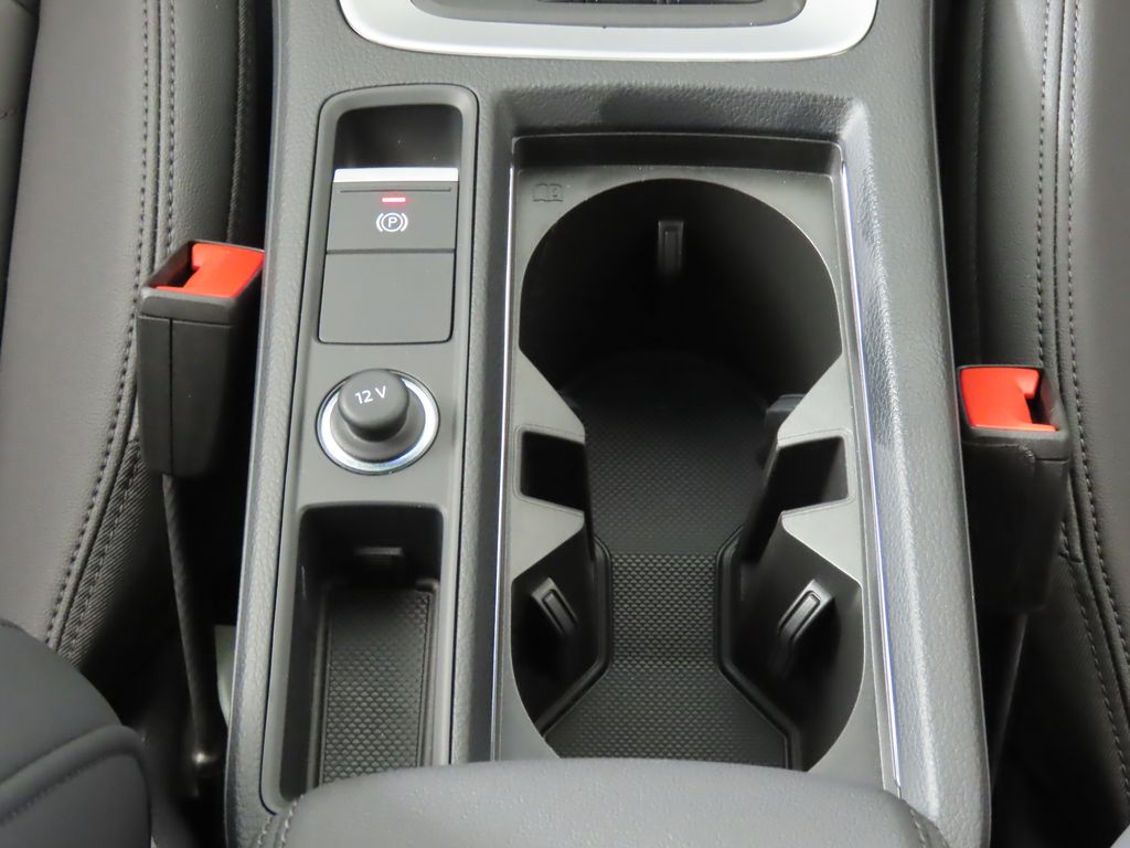 Thumbnail: 2025 Audi Q3 - 24