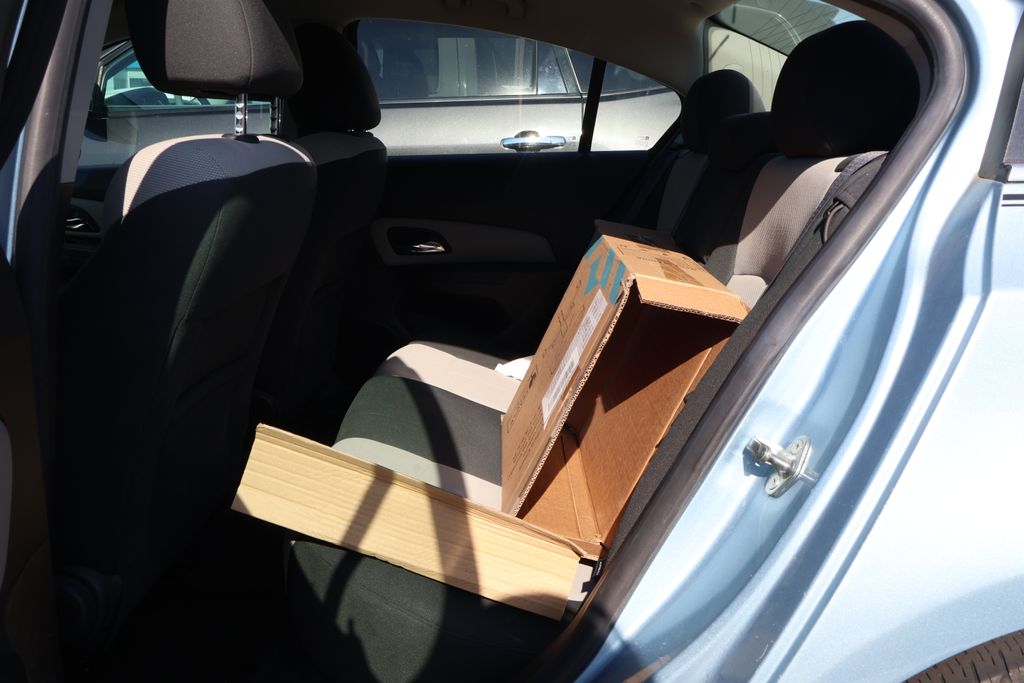 Thumbnail: 2011 Chevrolet Cruze - 28