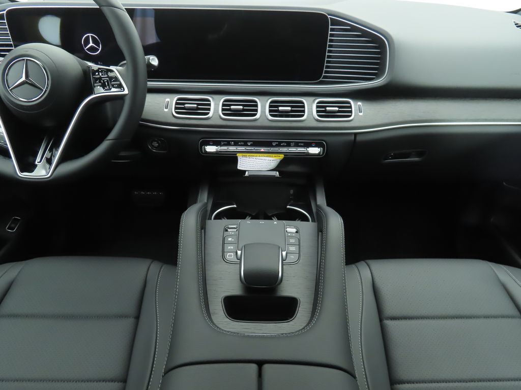 Thumbnail: 2026 Mercedes-Benz GLE - 13