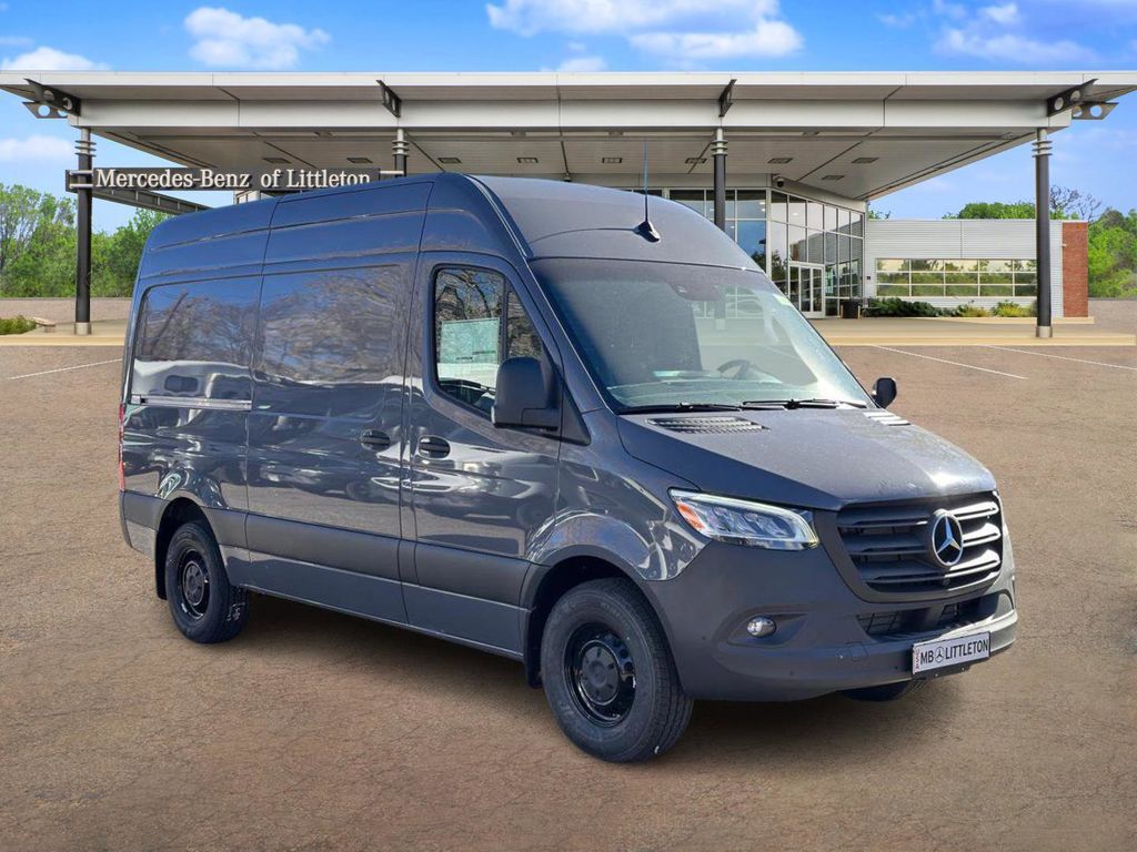 2024 Mercedes-Benz Sprinter 2500 Cargo 144 WB 1