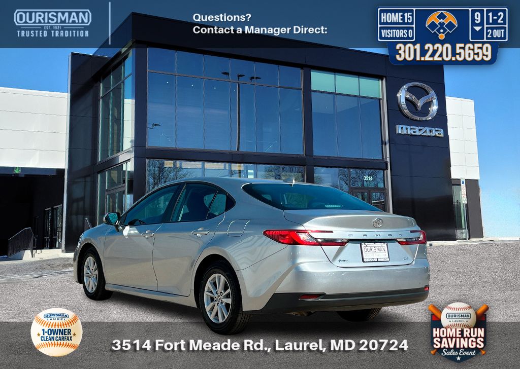 View vehicle photo 3