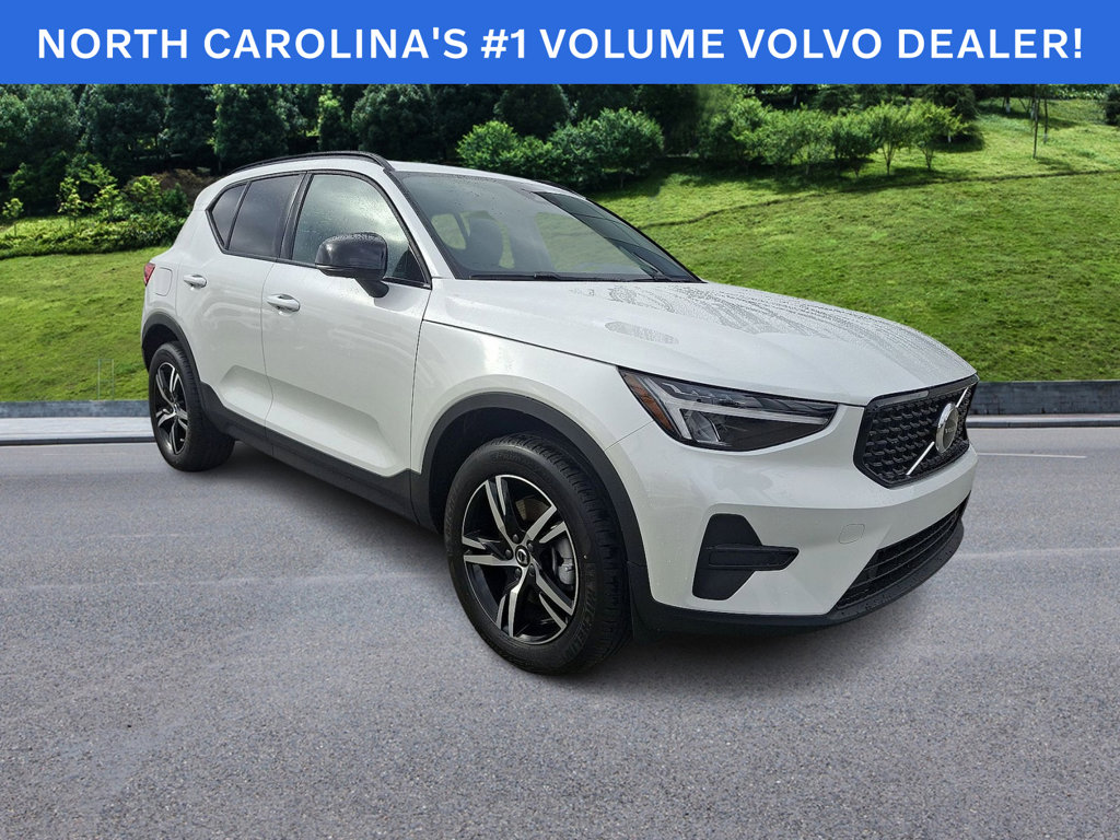 Crystal White 2026 Volvo XC40 SUV / Crossover All-Wheel Drive Automatic