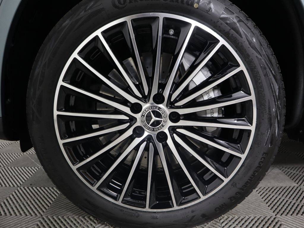 Thumbnail: 2026 Mercedes-Benz GLC - 31