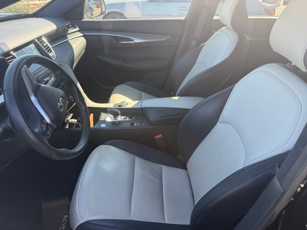 Thumbnail: 2023 INFINITI QX55 - 6