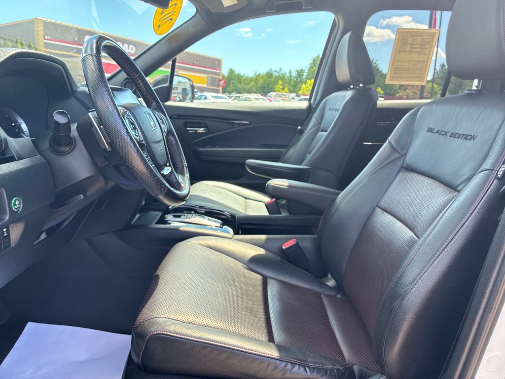 2023 Honda Ridgeline Black Edition - 9