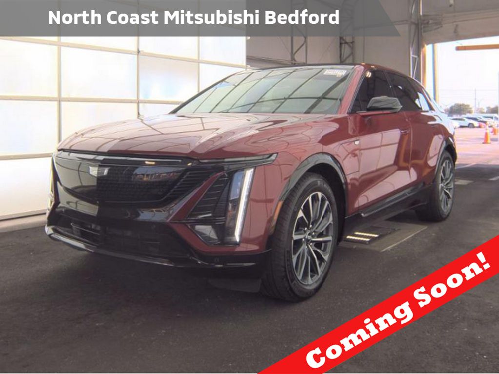 2024 Cadillac LYRIQ Sport