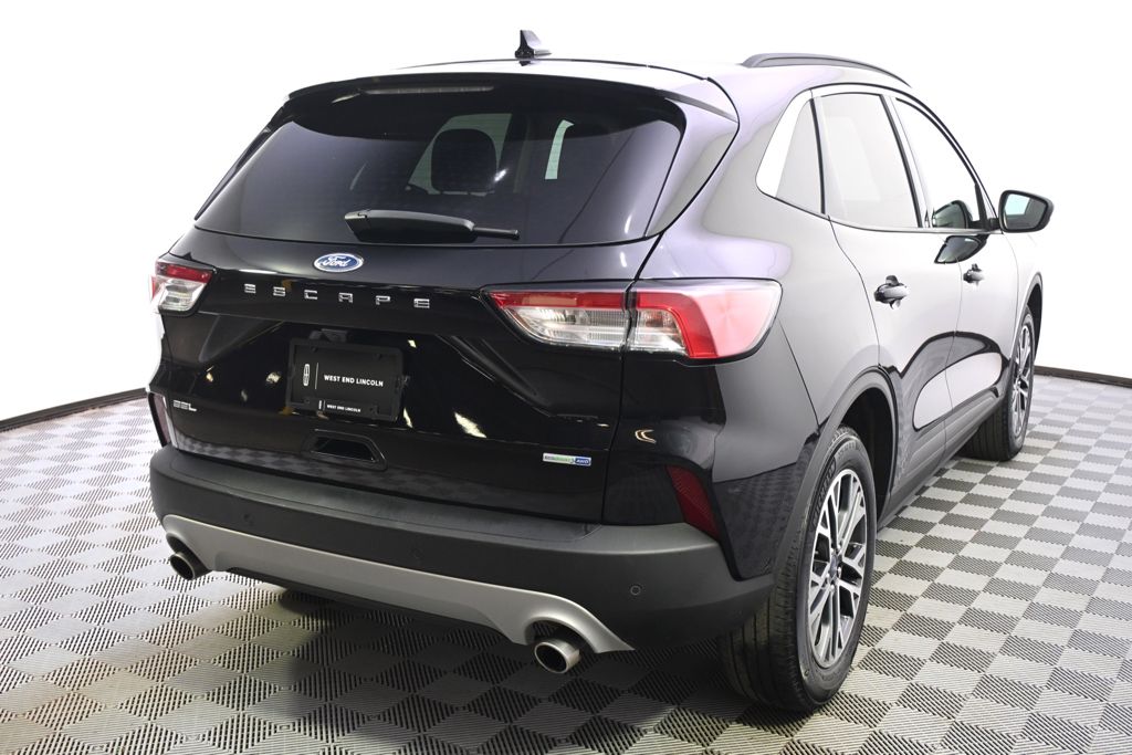 Used 2020 Black Ford SEL image 5