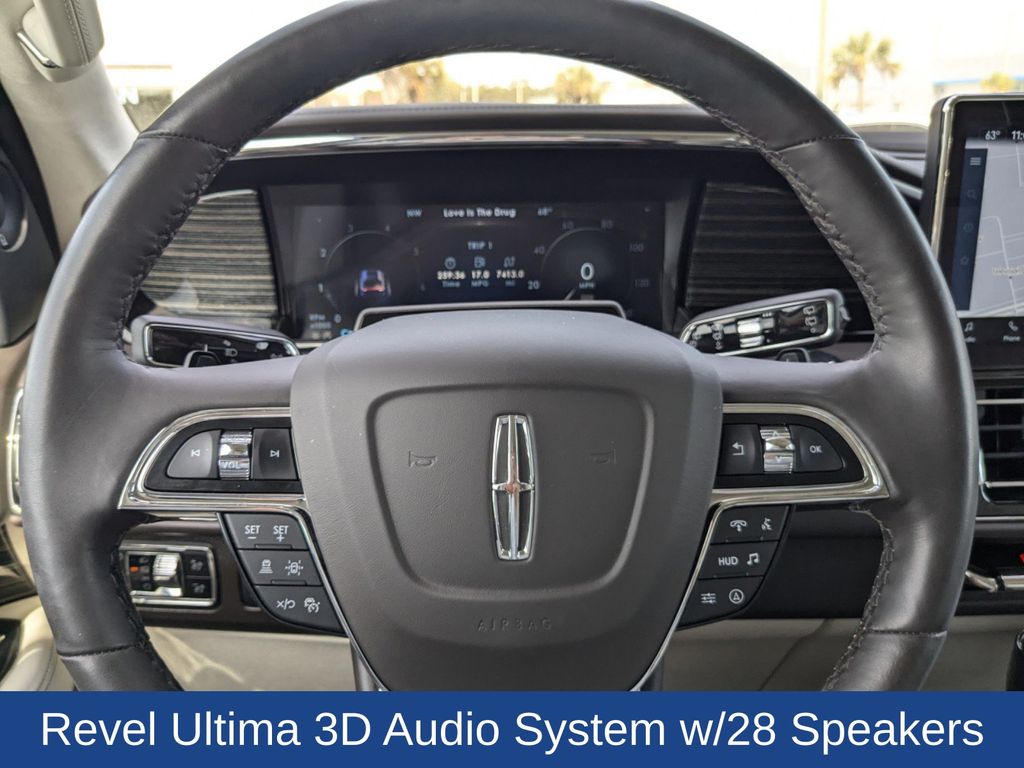2024 Lincoln Navigator L Black Label