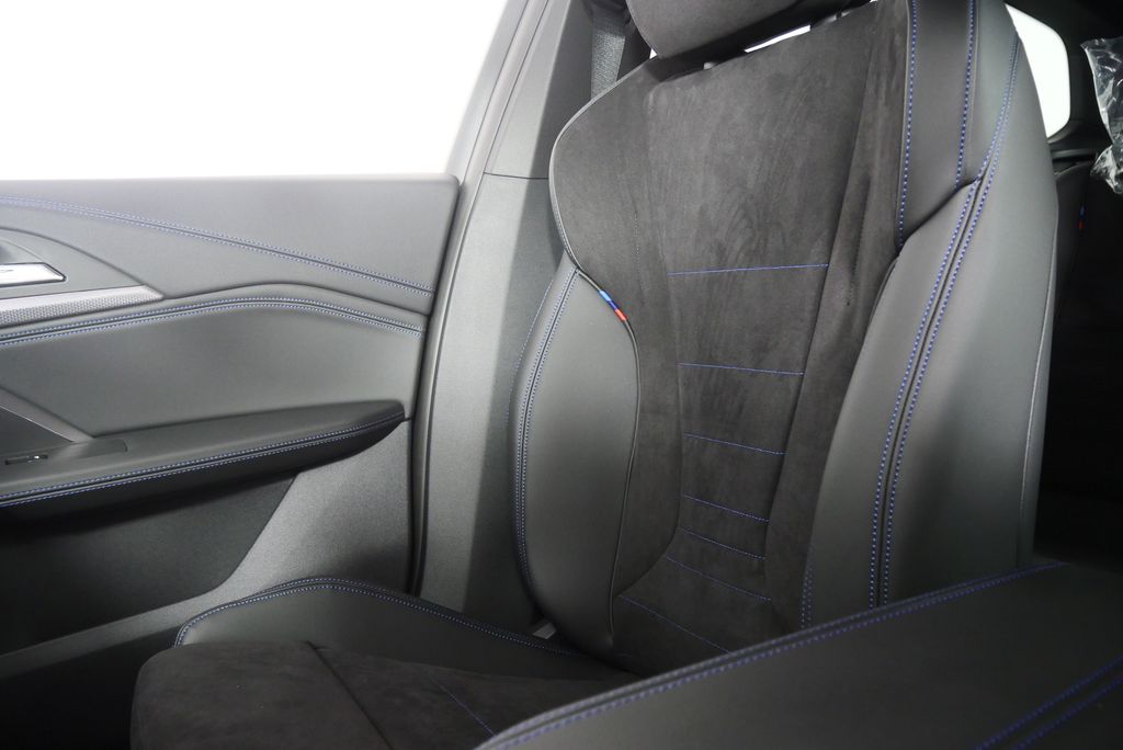 Thumbnail: 2025 BMW X1 - 21