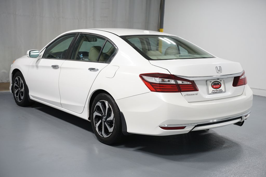 Thumbnail: 2016 Honda Accord - 6