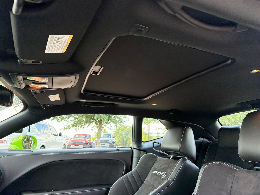Used 2023 Green Dodge SRT Hellcat Jailbreak image 31
