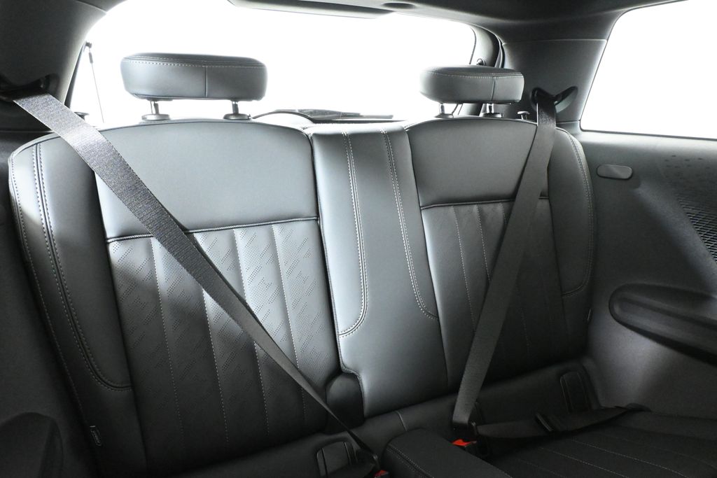 Thumbnail: 2026 MINI Cooper - 30