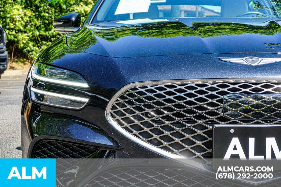 Used 2025 Black Genesis 2.5T image 12