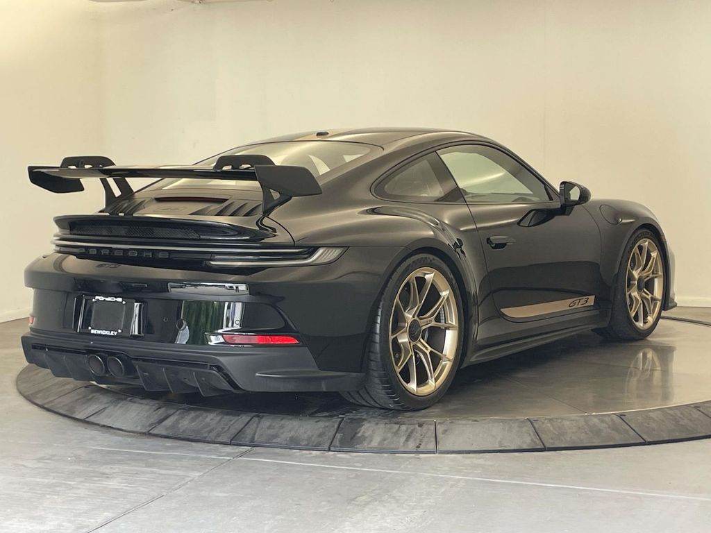 2024 Porsche 911 GT3 - 6