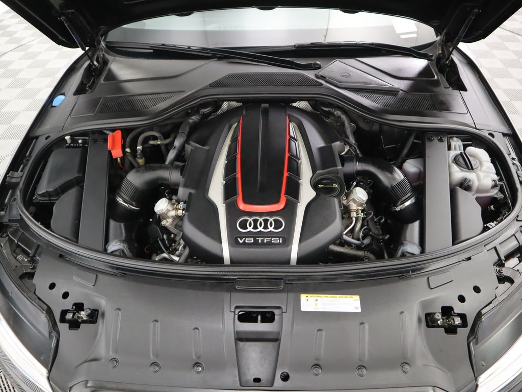 2016 Audi S8 4.0T 30