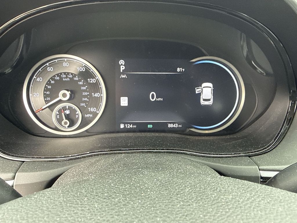 Thumbnail: 2023 Genesis GV70 - 25