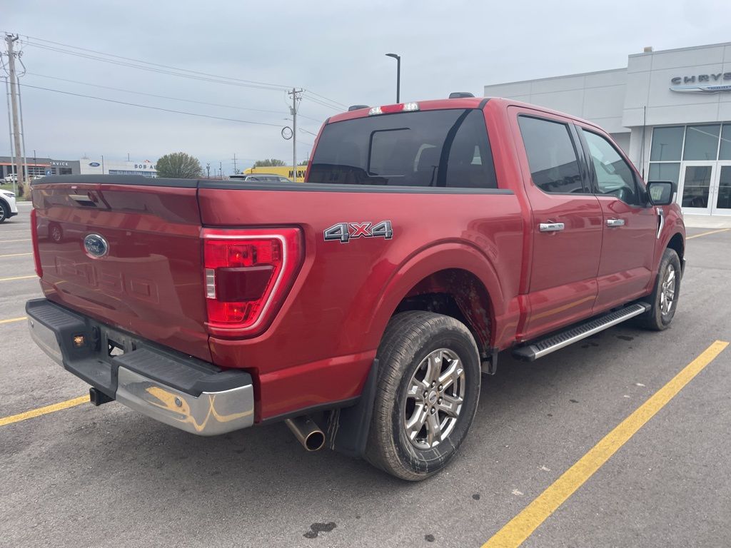 View vehicle photo 5