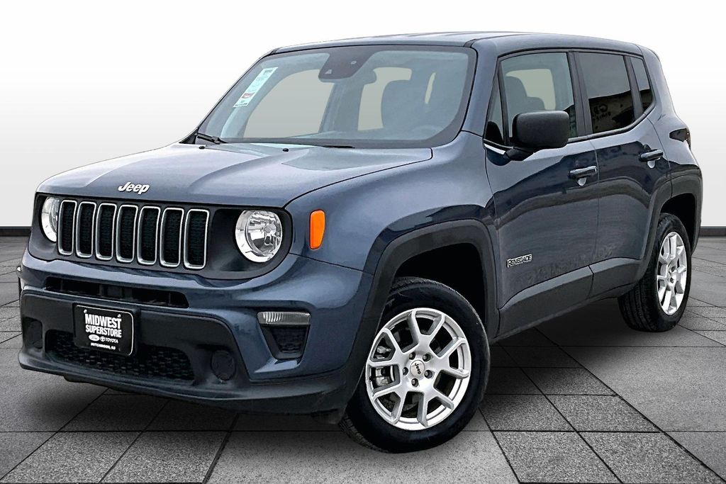 2023 Jeep Renegade Latitude 4WD