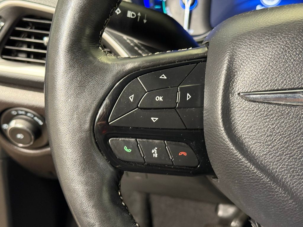 Thumbnail: 2021 Chrysler Pacifica - 26