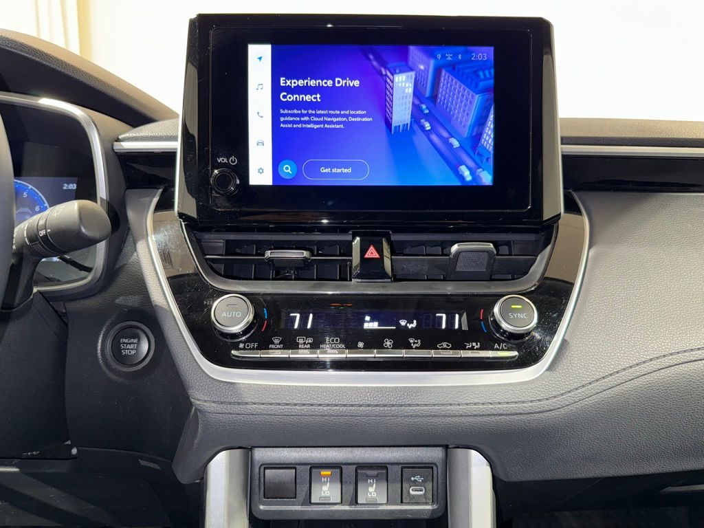 Thumbnail: 2025 Toyota Corolla Cross - 26