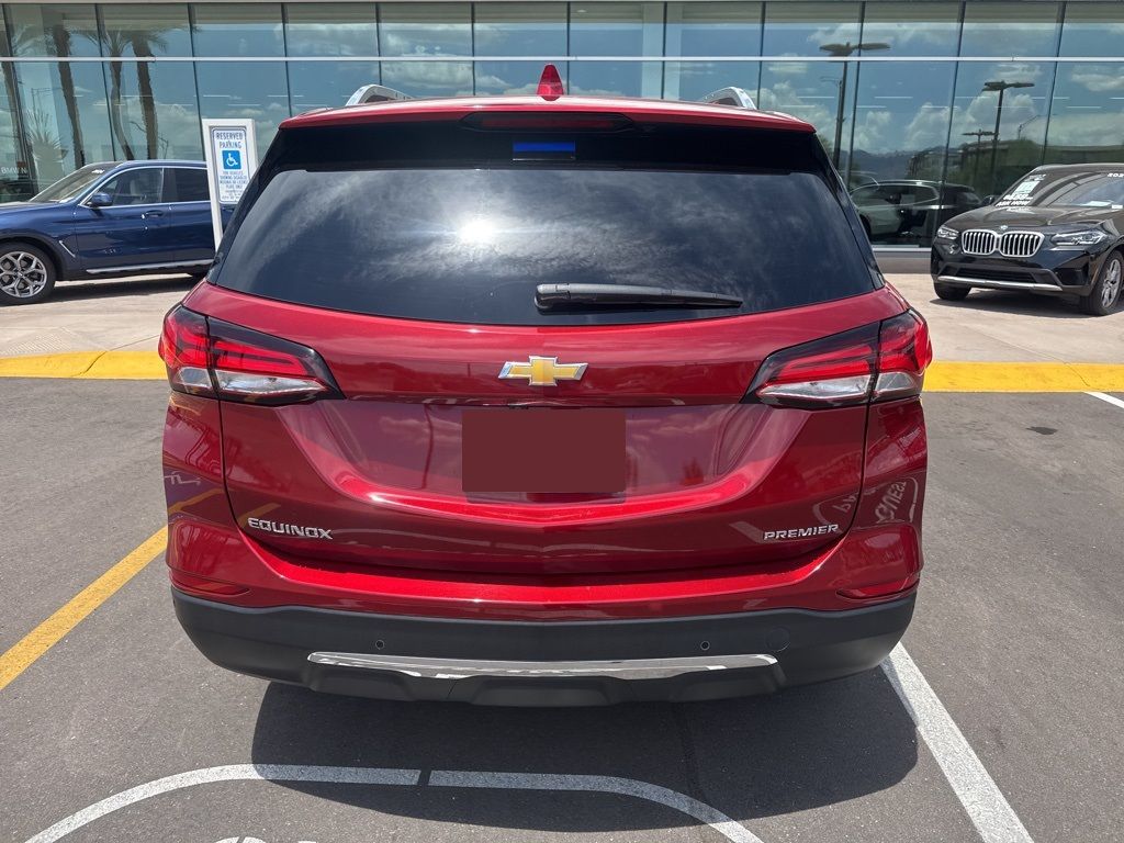 Thumbnail: 2023 Chevrolet Equinox - 5