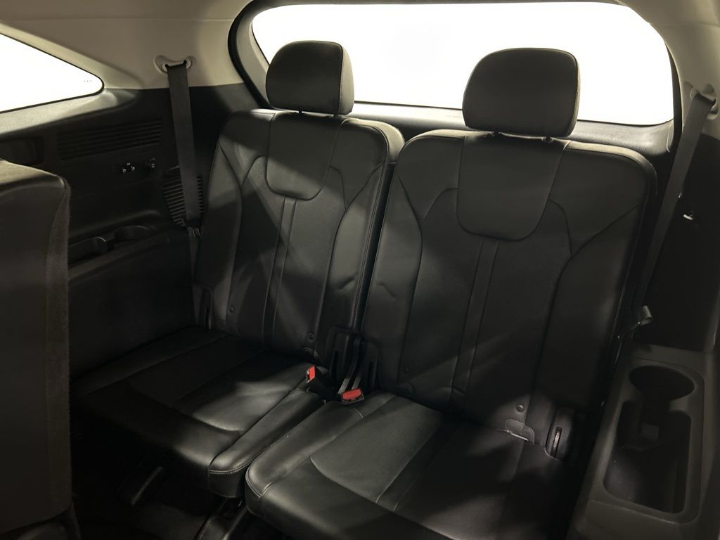 used 2022 Kia Sorento car, priced at $23,482