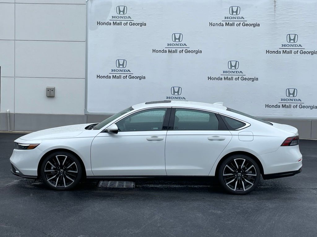 2025 Honda Accord Touring 2