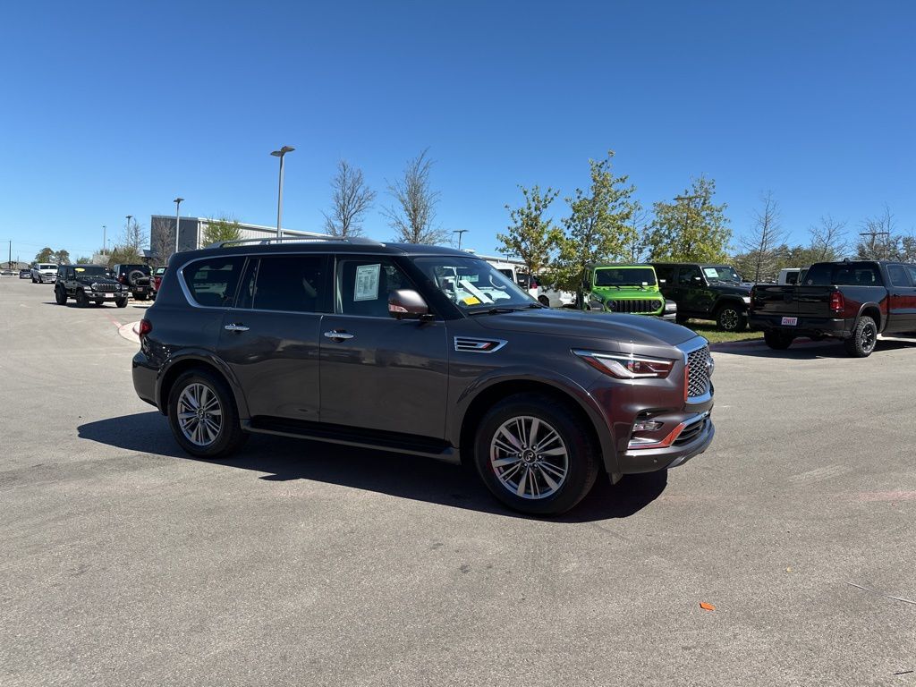 2023 INFINITI QX80
