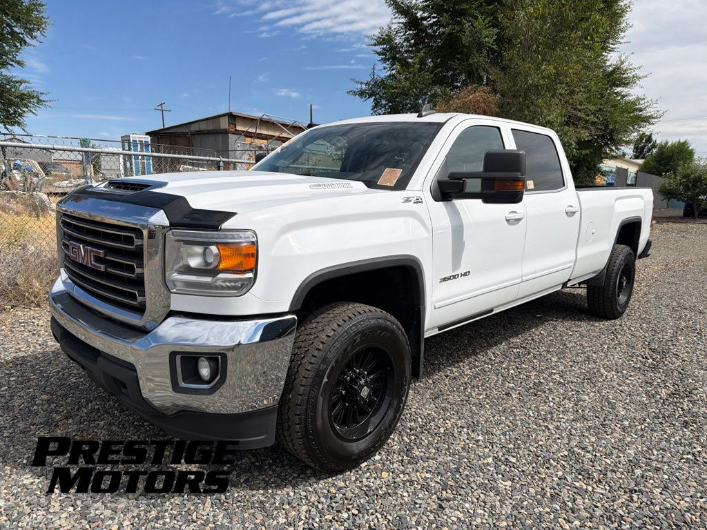 White 2018 GMC Sierra 3500HD Pickup Truck Four-Wheel Drive 6-Speed Automatic
