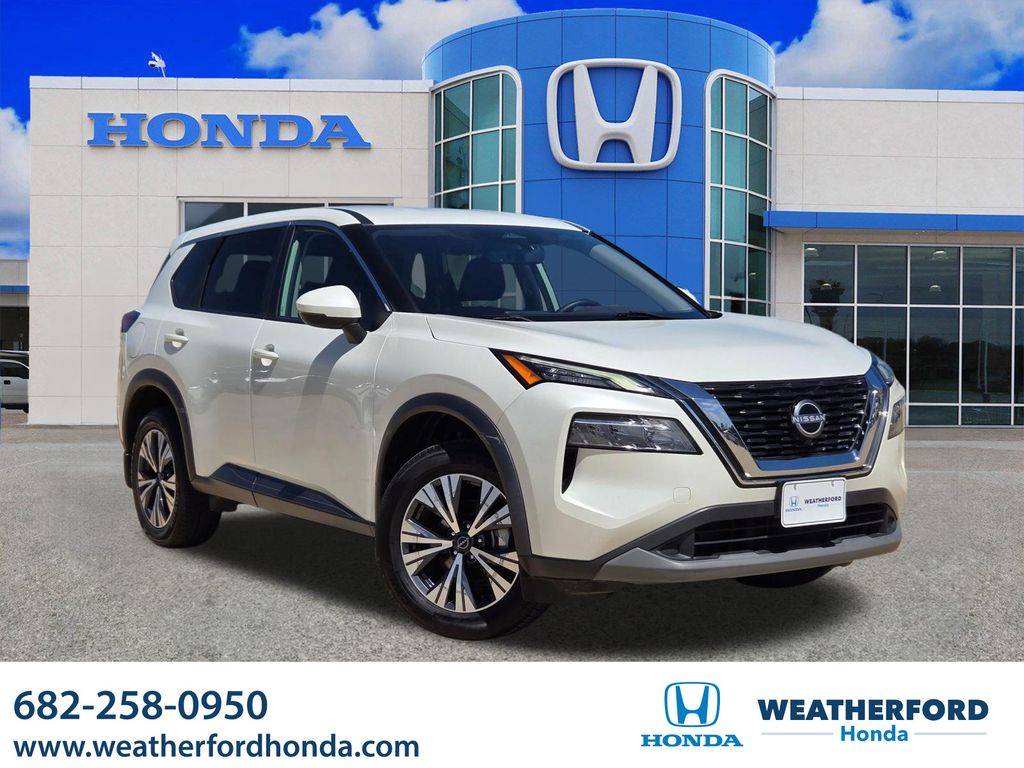 2022 Nissan Rogue SV FWD's photo