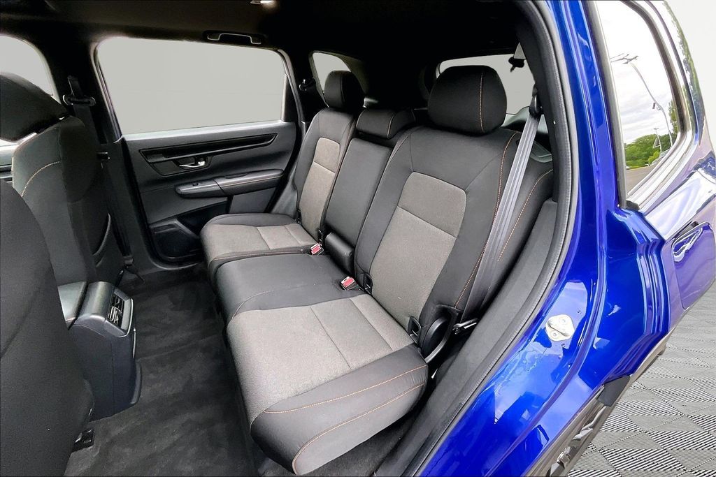2024 Honda CR-V Sport - Photo 16