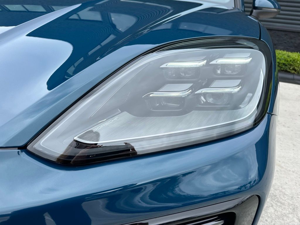 Thumbnail: 2026 Porsche  - 13