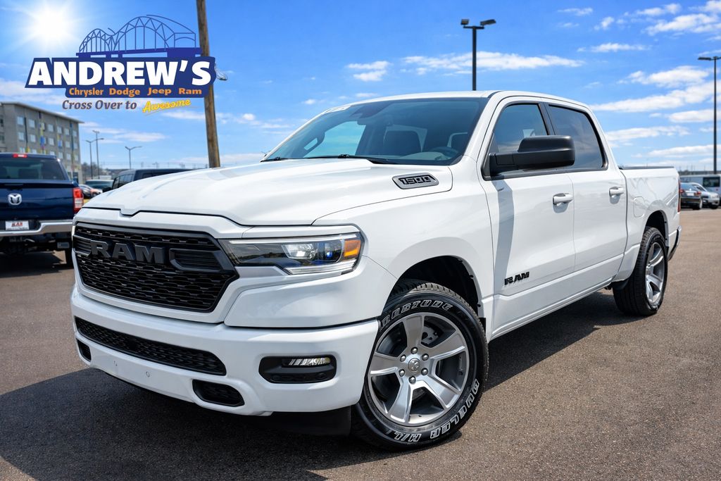 Bright White Clearcoat 2026 RAM 1500 Express Crew Cab 4WD Pickup Truck Four-Wheel Drive 8-Speed Automatic
